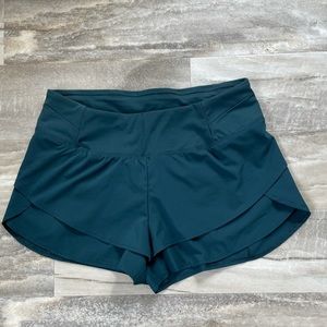 Calia-pedal hem shorts